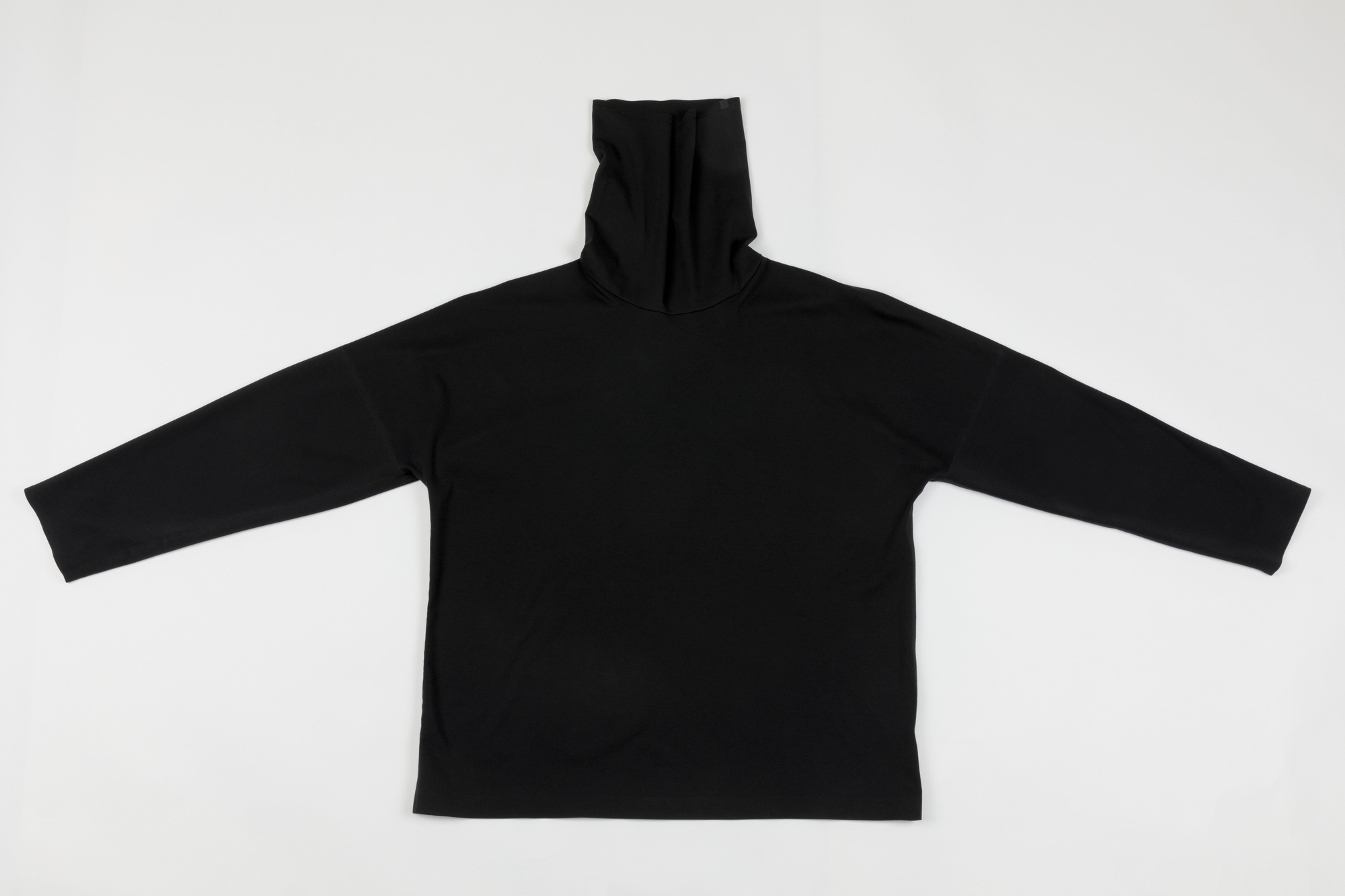 ハイネックロングスリーブ