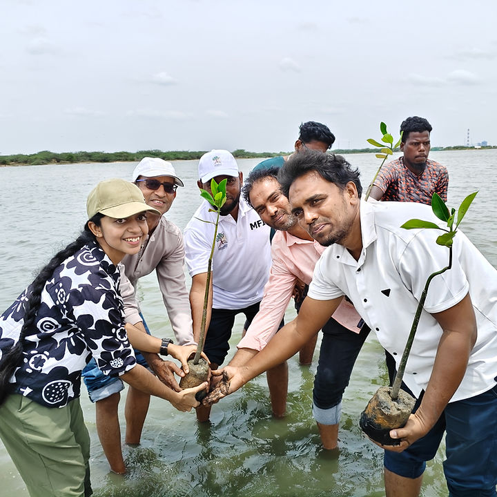 C. Abdul Hakeem College field visit