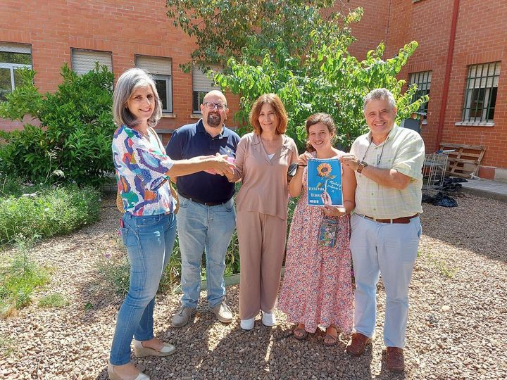 #Enmienda 9: Paz y Justicia.  Donación a Ucrania 