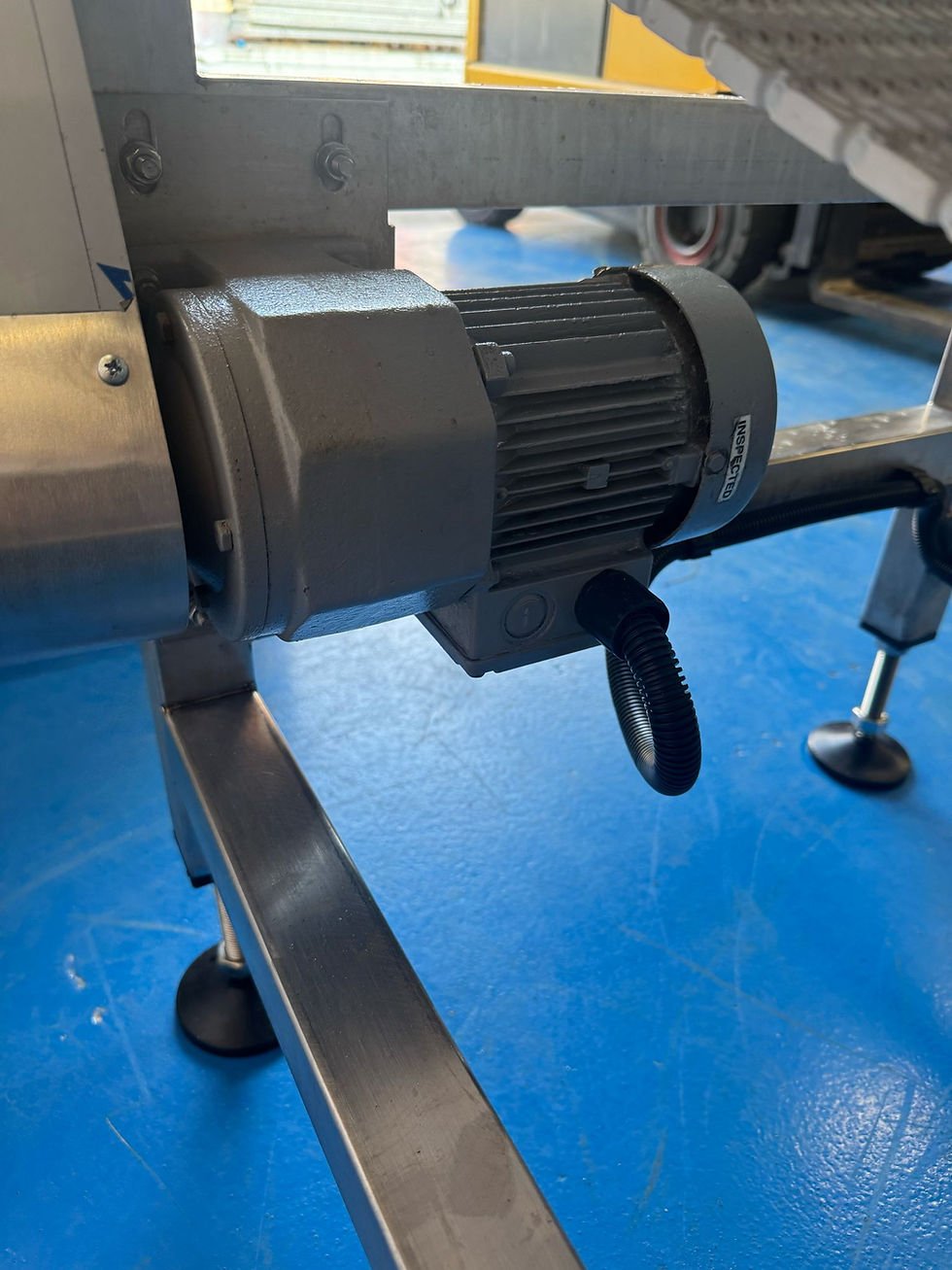 Thumbnail: Rental Cintex Sentry Twin-Head Metal Detector (500 x 150 aperture)