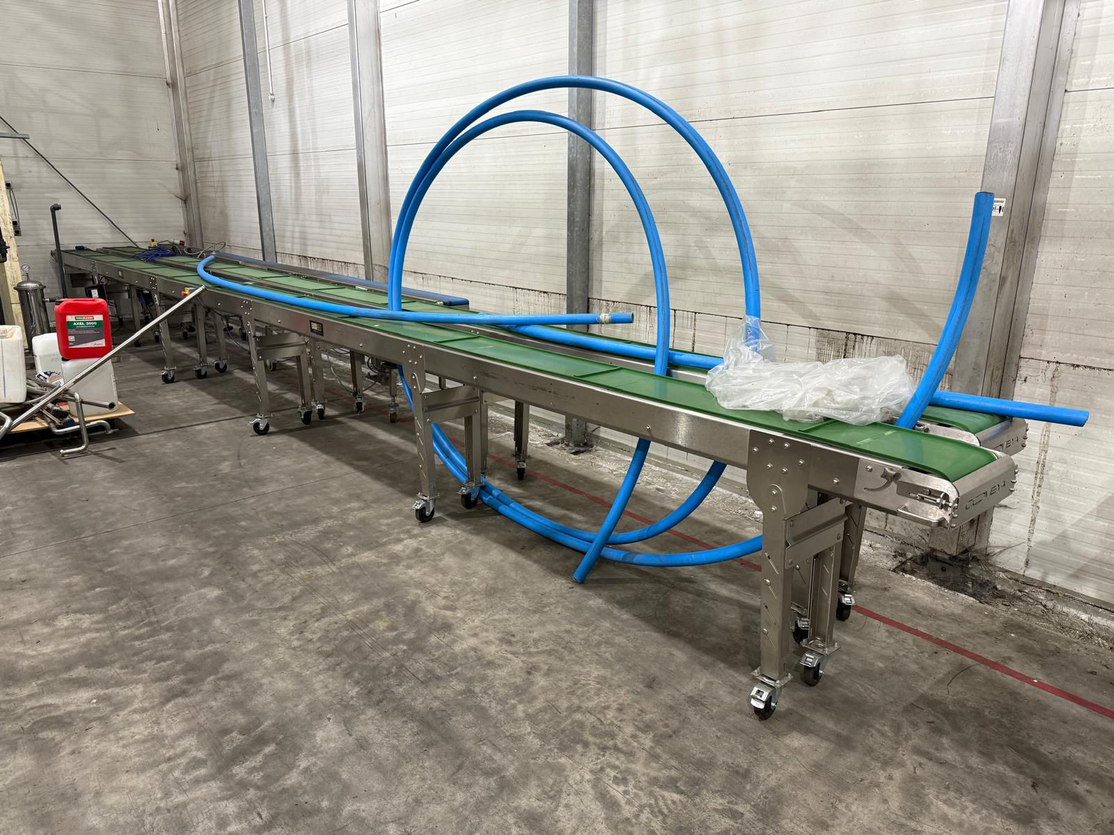 Easibelt Coveya EB300 S/S 10.5m Mobile Conveyor