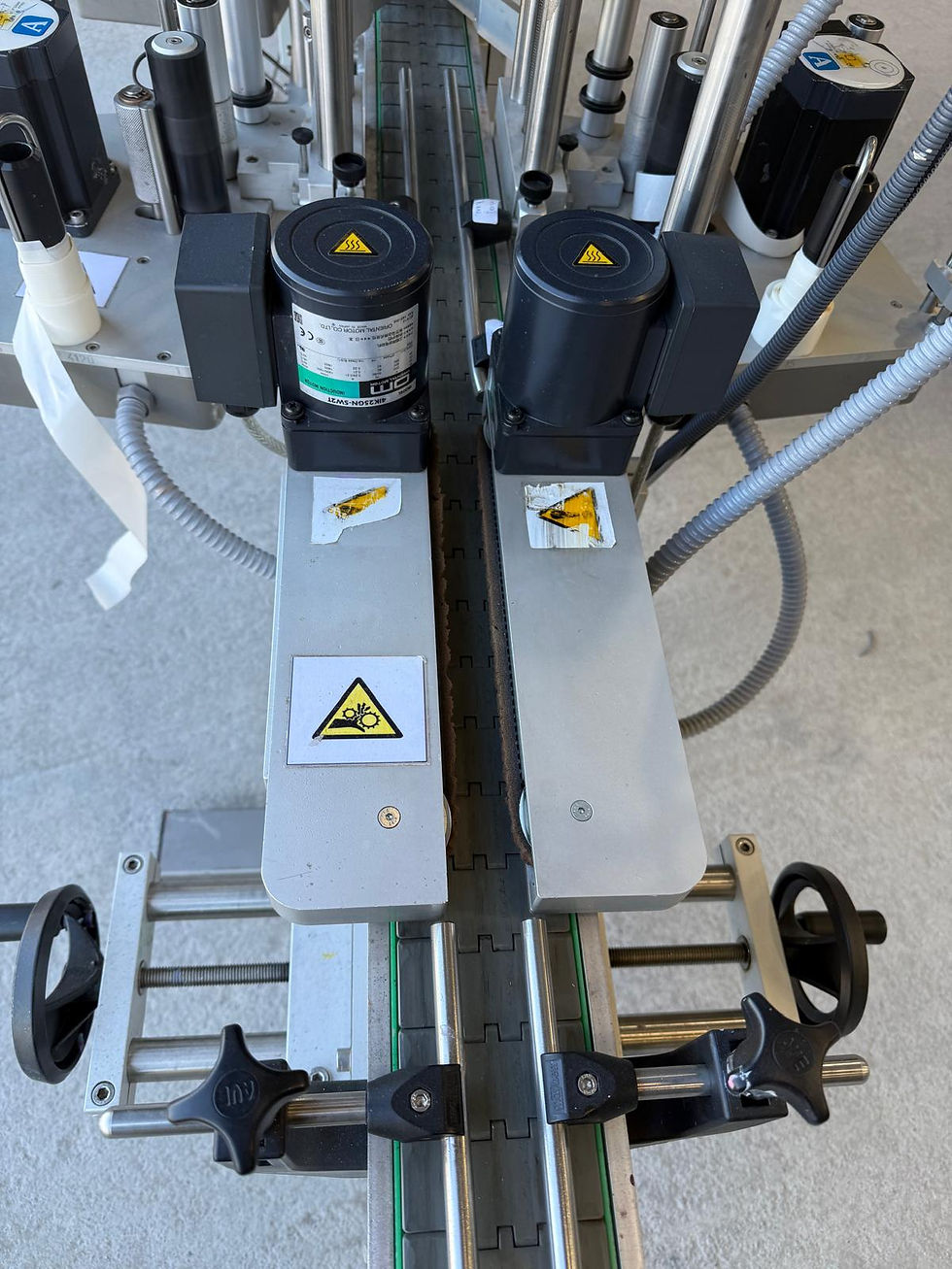 Thumbnail: EME Series 2000 Twin-Head Wrap-around Label Applicator