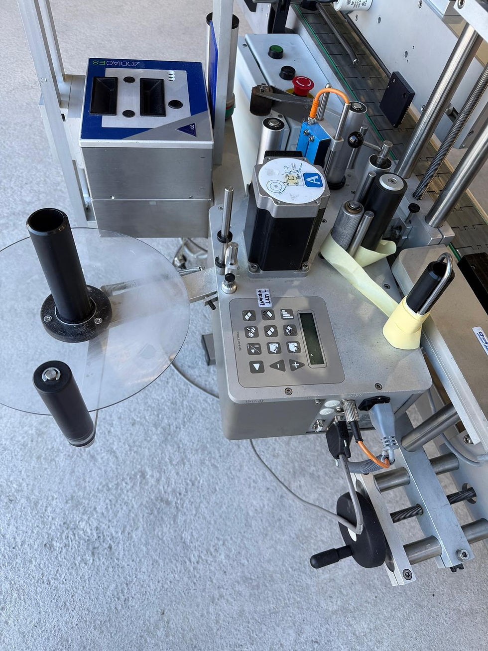 Thumbnail: EME Series 2000 Twin-Head Wrap-around Label Applicator