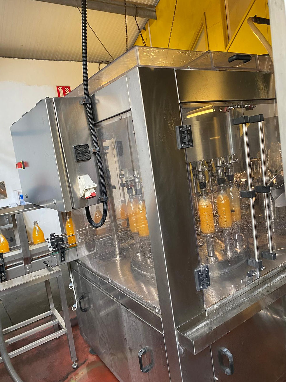 Thumbnail: Cime Careddu SILVER 16/16 Automatic Inline Rinser / Filler