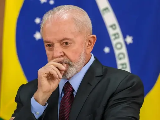 Desaprovação de Lula atinge 56% e expõe crise de confiança no governo federal