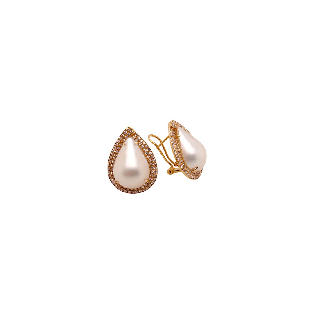 Diamond and Mabe Pearl on Yellow Gold 18 ct Earrings