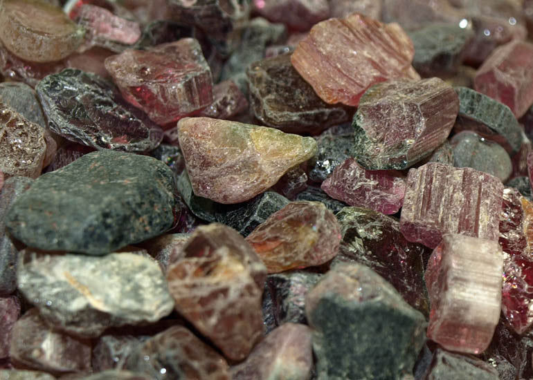 ZELDIS3016__Pink_Tourmaline_Crystals_Lous_Zeldis_Component_Collection.jpg