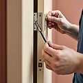 carpentry, lock change, door handle install