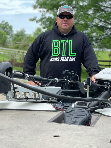 Fall Fishing Frenzy: Tips for Catching White Bass, Largemouth Bass, Kentucky Bass, and Crappie Water Temps are still reaching 60 degrees. The best bite is still to come. Wake Baits and Topwater!