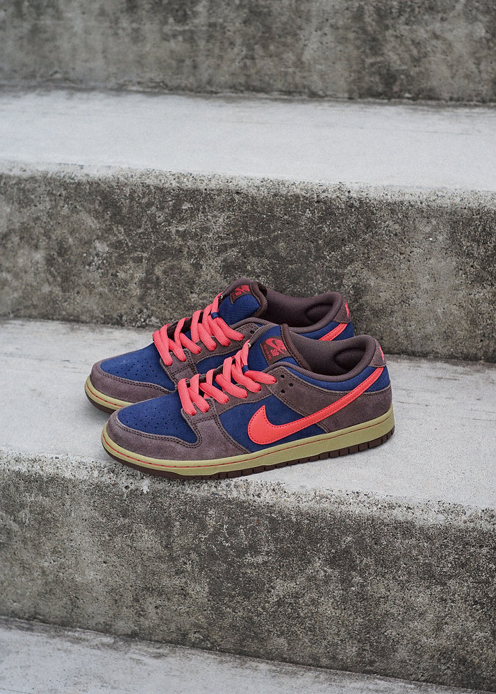 NIKE SB DUNK LOW PRO HQ1625-200
