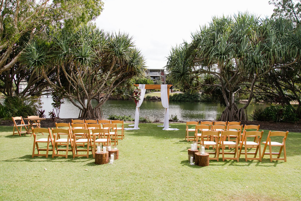 Novotel Twin Waters 2018-Pandanus Lawn (18).jpg