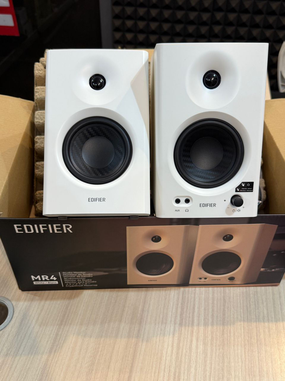 Thumbnail: Edifier MR4 Active 4inch Studio Monitor Speakers (White, Pair)*USA*