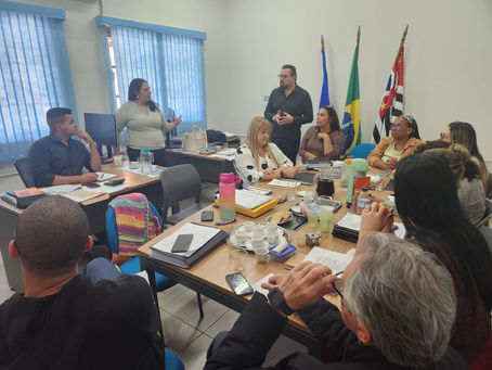 Secretaria de Educação de Ilhabela define metas para reta final do ano letivo