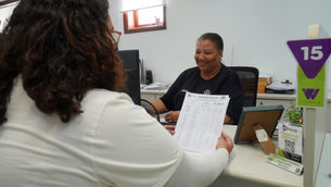 PAT de Ilhabela divulga novas vagas de emprego com destaque para nível superior