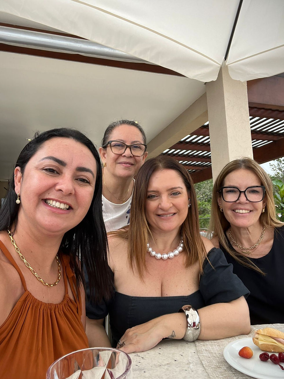 Ilhabela participa de encontro da AMVALE Mulher em Caraguatatuba e fortalece ações regionais de desenvolvimento social