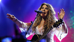 Elba Ramalho, Bicho de Pé e Negritude Júnior são algumas das atrações musicais do 13º Festival da Sardinha em Ilhabela