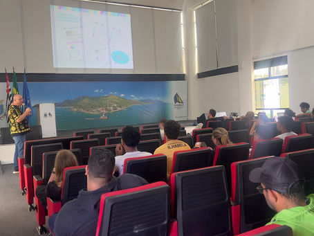 Prefeitura de Ilhabela discute saúde emocional com profissionais da Secretaria de Esporte e Lazer
