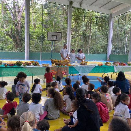 Alunos da E.M. Prefeito Roberto Fazzini vivem semana de grandes experiências