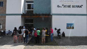 Fundo Social de Ilhabela encerra novembro com cerca de 900 itens distribuídos no Varal Solidário