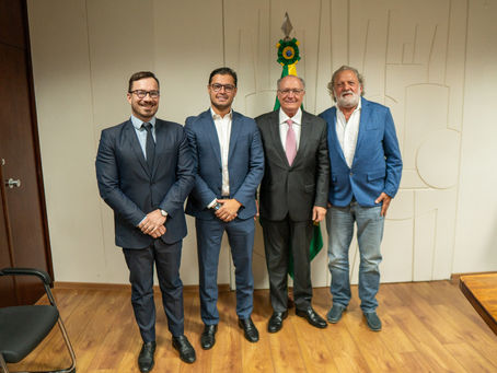 Com Alckmin, Colucci articula defesa da economia metropolitana no processo de concessão do Porto de São Sebastião