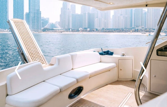 Миниатюра: Прокат яхты в Дубае Azimut 50 Grand Crew
