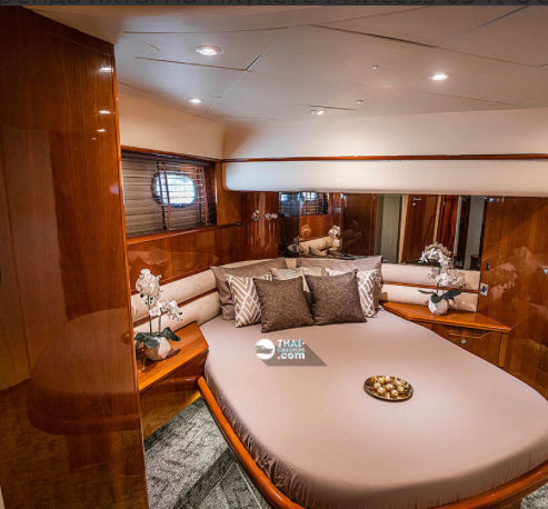 Миниатюра: Прокат лодки в Пхукете PRINCESS 65 FT OCEANA