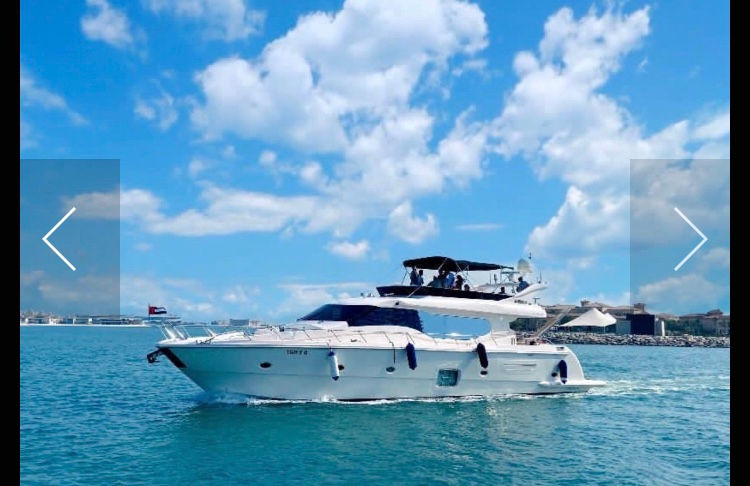 Миниатюра: Прокат яхты в Дубае ELITE YACHT JACUZZI
