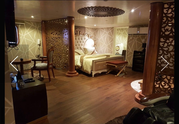 Миниатюра: Yacht Rental in Dubai ELITE YACHT MIAMI 110FT