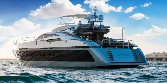 Миниатюра: Прокат яхты в Дубае Baglietto Carbon VIP 108