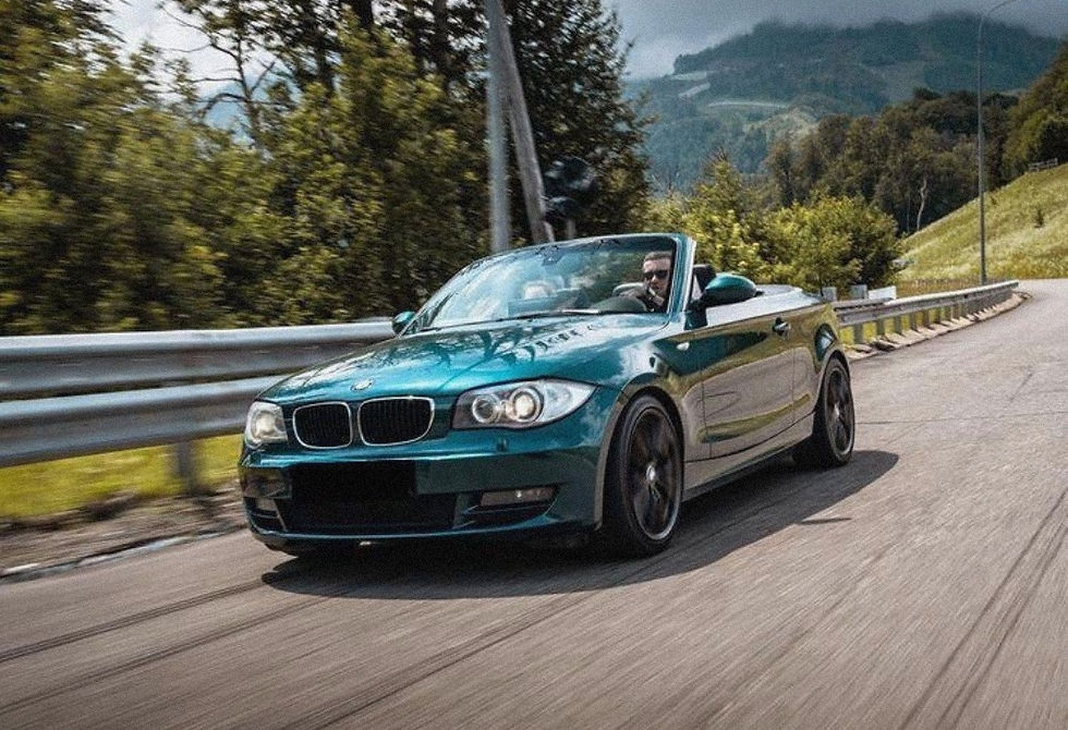 Миниатюра: Аренда автомобиля кабриолет в Сочи BMW 130i Cabrio