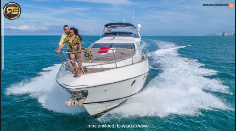 Миниатюра: Прокат яхты в Дубае White Diamond Predator Yacht 80