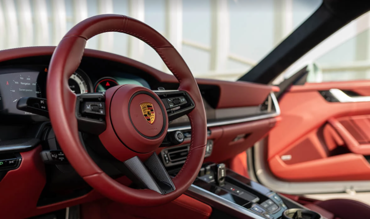 Миниатюра: Прокат спорткара в Дубае Porsche Taycan Turbo S
