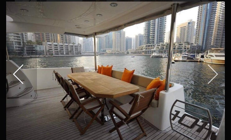 Миниатюра: Прокат яхты в Дубае ELITE YACHT JACUZZI 105FT
