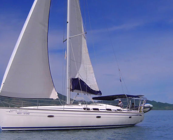 Миниатюра: Прокат яхты в Пхукете BAVARIA 46 CRUISER "UHURU"