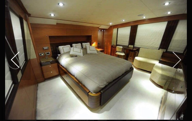 Миниатюра: Yacht Rental in Dubai ELITE YACHT MIAMI 110FT