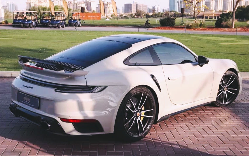 Миниатюра: Аренда PORSCHE 911 TURBO S