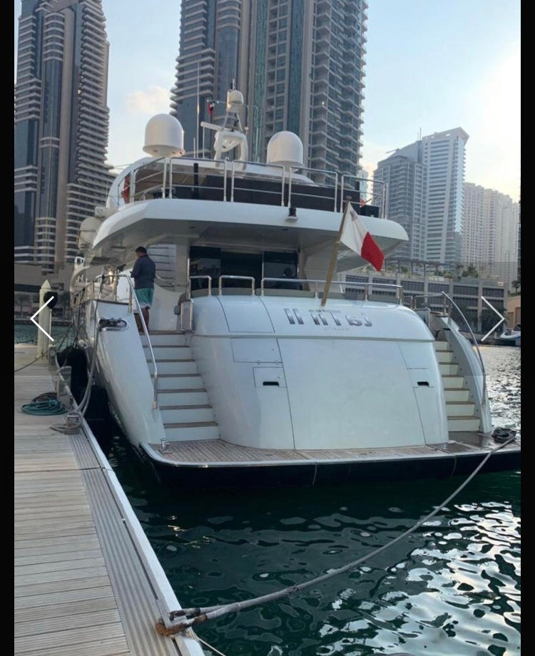 Миниатюра: Прокат яхты в Дубае ELITE YACHT MIAMI 110FT