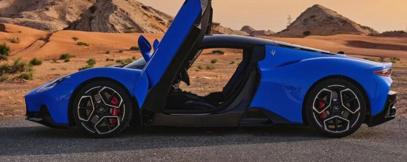 Миниатюра: Прокат спорткара MASERATI MC20 в Дубаи