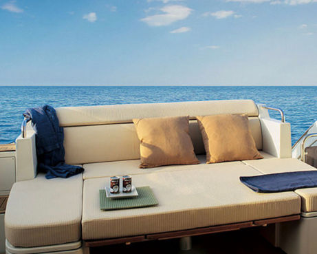 Миниатюра: Прокат яхты в Пхукете AZIMUT 43S