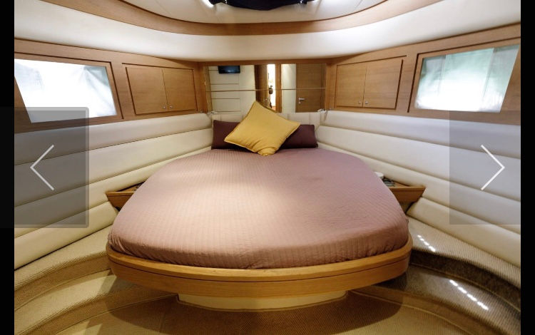 Миниатюра: Yacht rental in Dubai ELITE YACHT BLUE PEARL