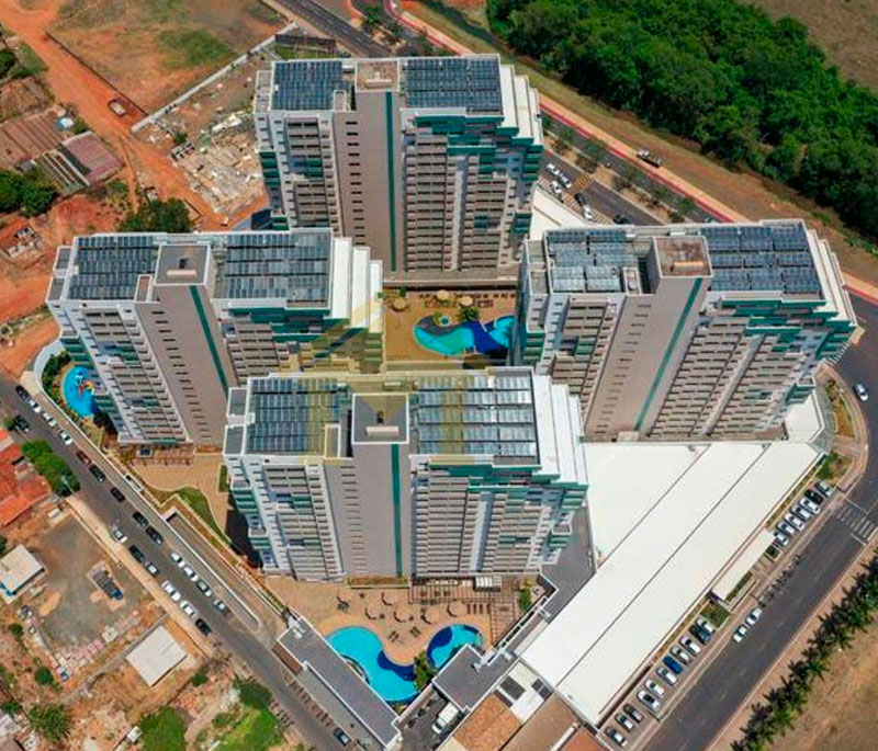 Sistema de Aquecimento Solar de 108 mil litros com 1.088 m² de área coletora total