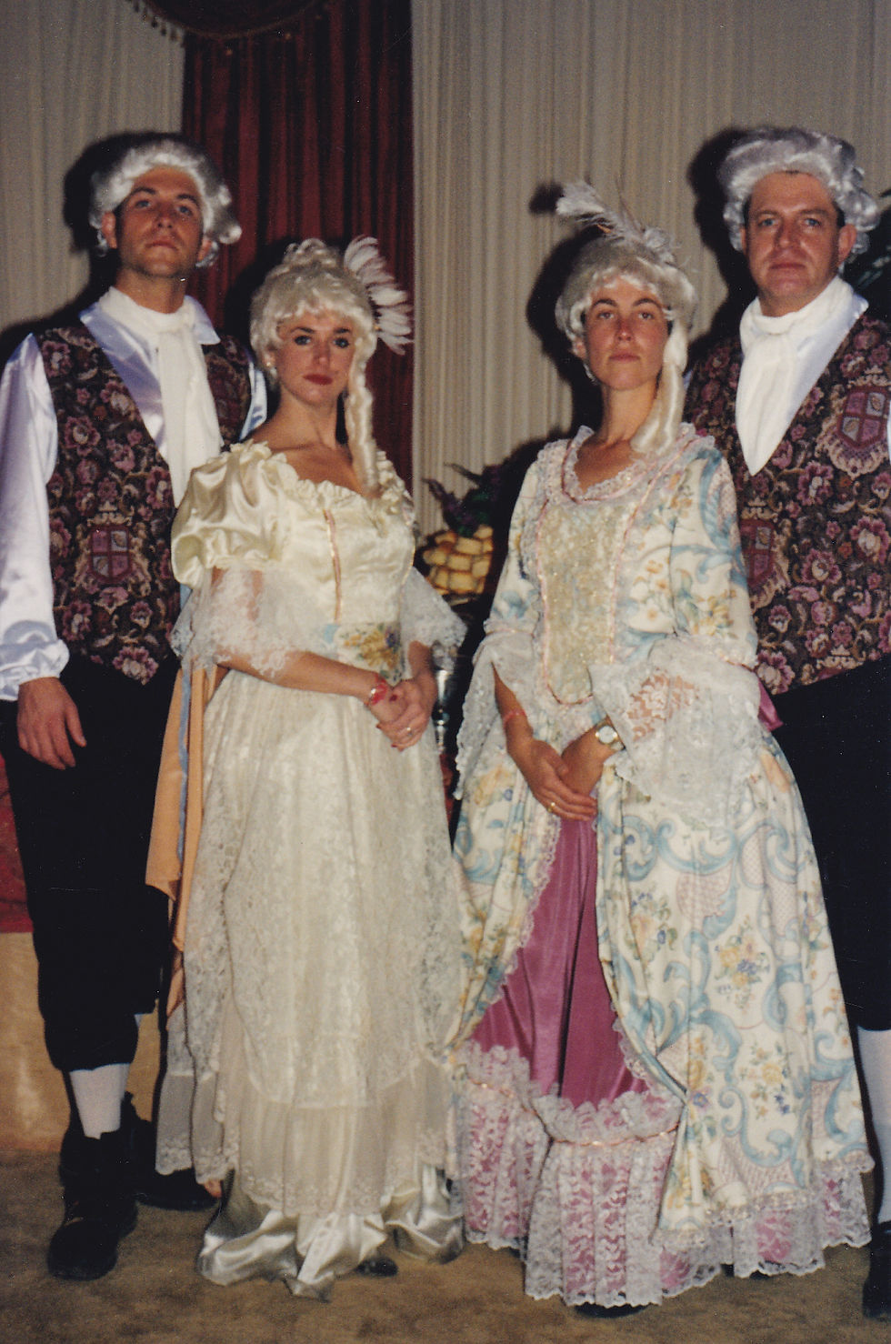 1700s Ladies and Gentlemen
