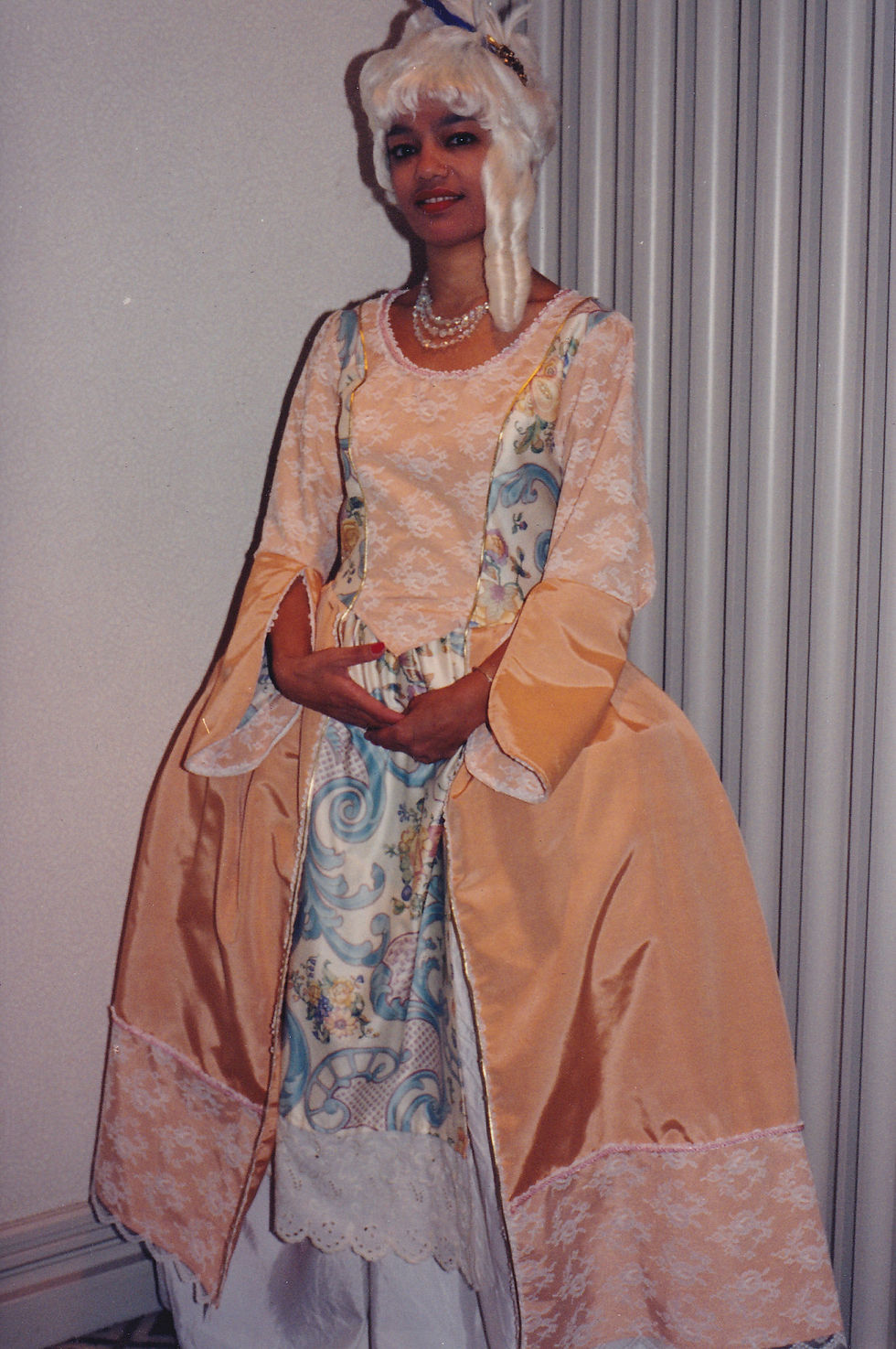 1700s Lady of the Court 1