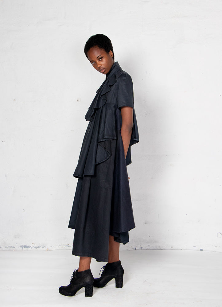 Miniaturebillede: BLACK DRESS