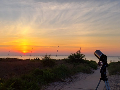 Waiting on the Comet. July evening, 2020