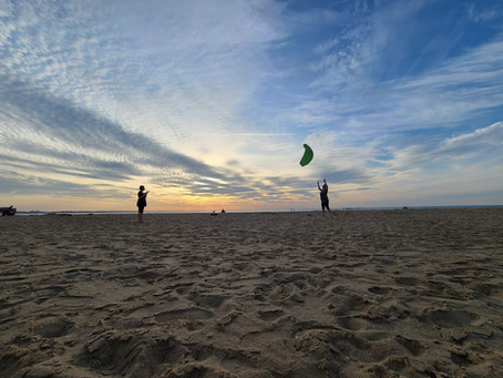 Flying Kites at Sunset with Annaleigh and Leanna.  Sunday, May 2, 2021  (7 Pics)