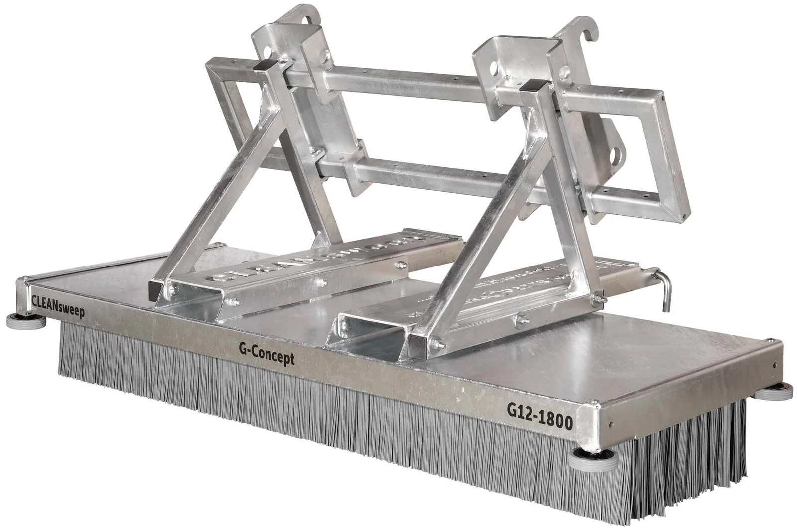 050-G12-18GU-T-CLEANsweep-G-Concept-gerader-Kehrbesen-mit-Schnellwechsel-Aufnahme-fuer-Volvo-mit-Stossraedern