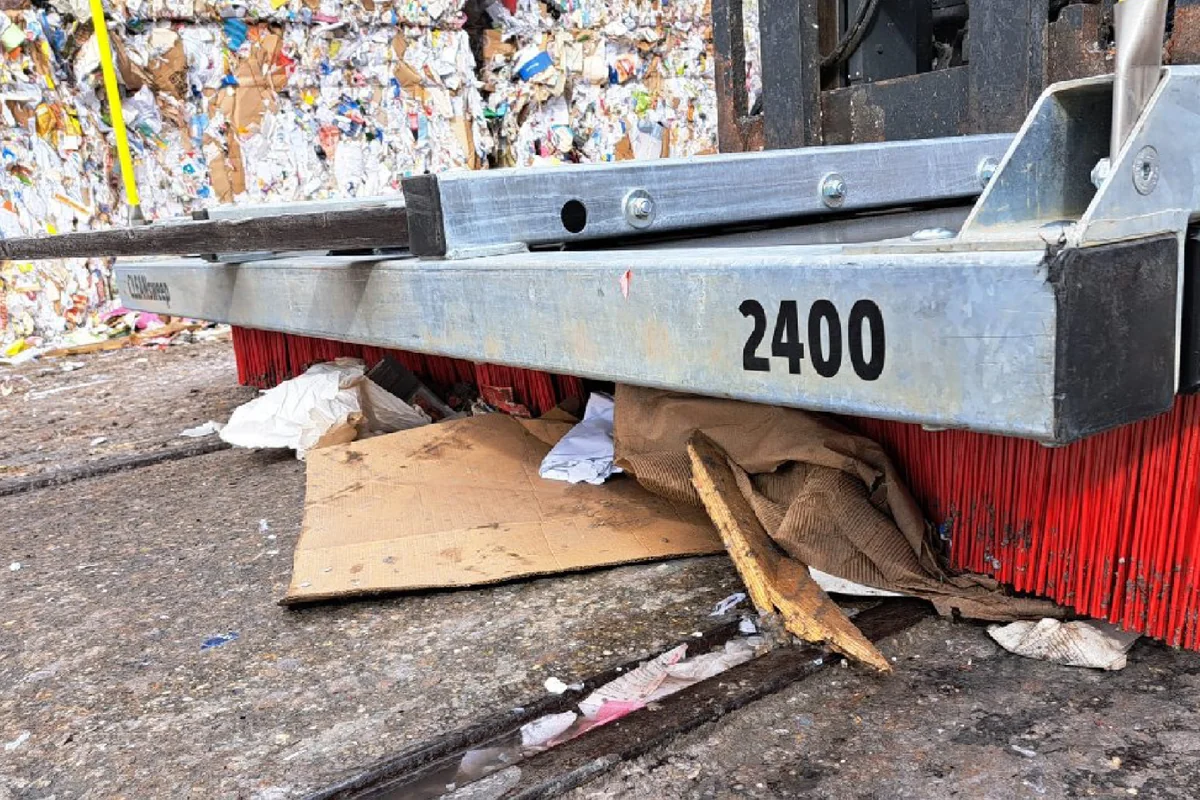 CLEANsweep im Einsatz – Umschlagplatz / Sortieranlage