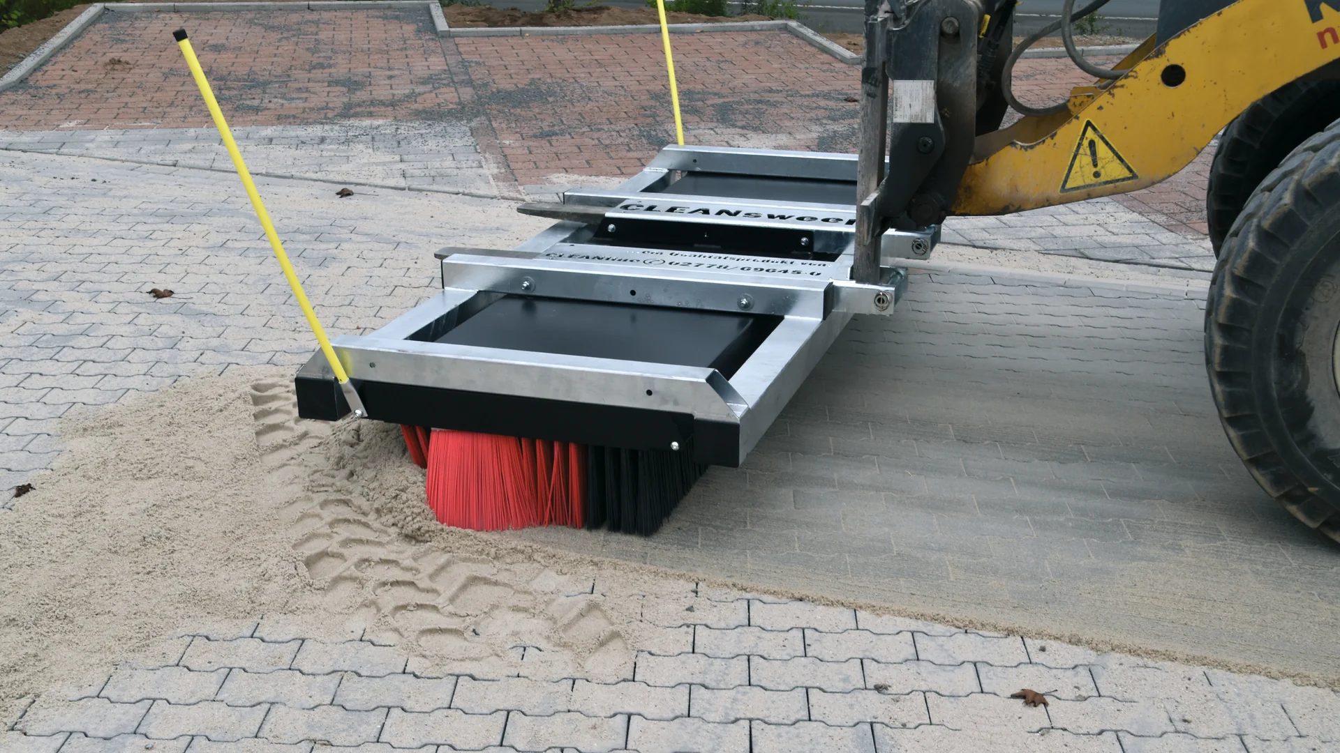 cleansweep-kehrbesen-bau-pflaster-abnahme-fertig-nachher
