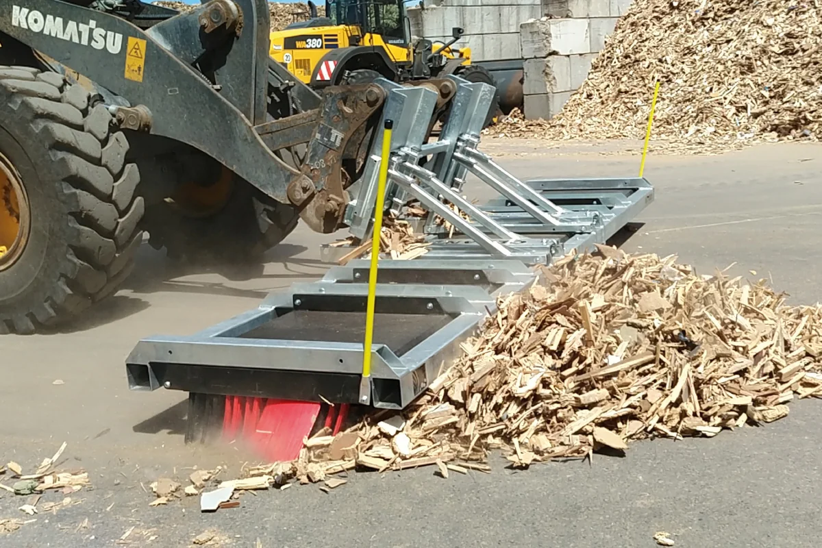 CLEANsweep – Schrott- und Metallplatz kehren – Schrott / Metall / Entsorgungshof
